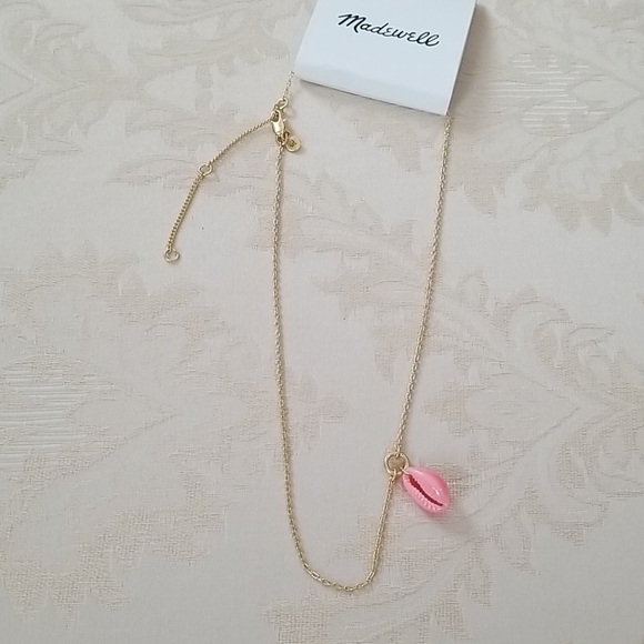 Madewell Painted Cowrie Shell Pendant Necklace - Picture 4 of 8